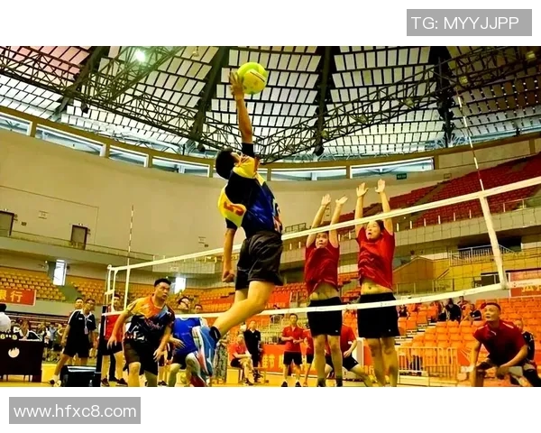 武汉排球队防守策略解析：如何提升球队整体防守水平与比赛表现